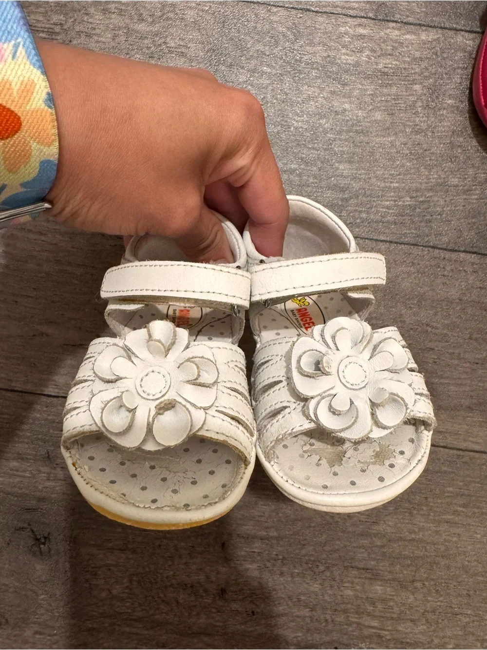 L’Amour Angel Floral Appliqué Sandals